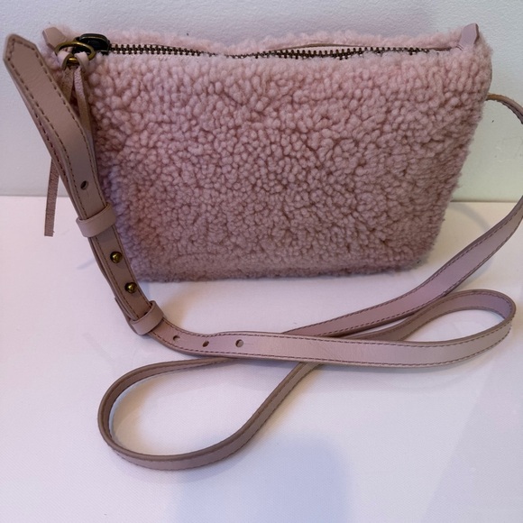 MADEWELL Blush Avalon Pink Shearling Sherpa Leather Crossbody Bag Purse - Picture 8 of 13